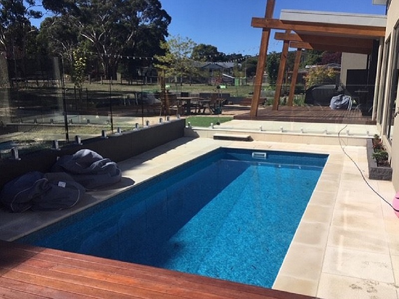 paving around inground pool